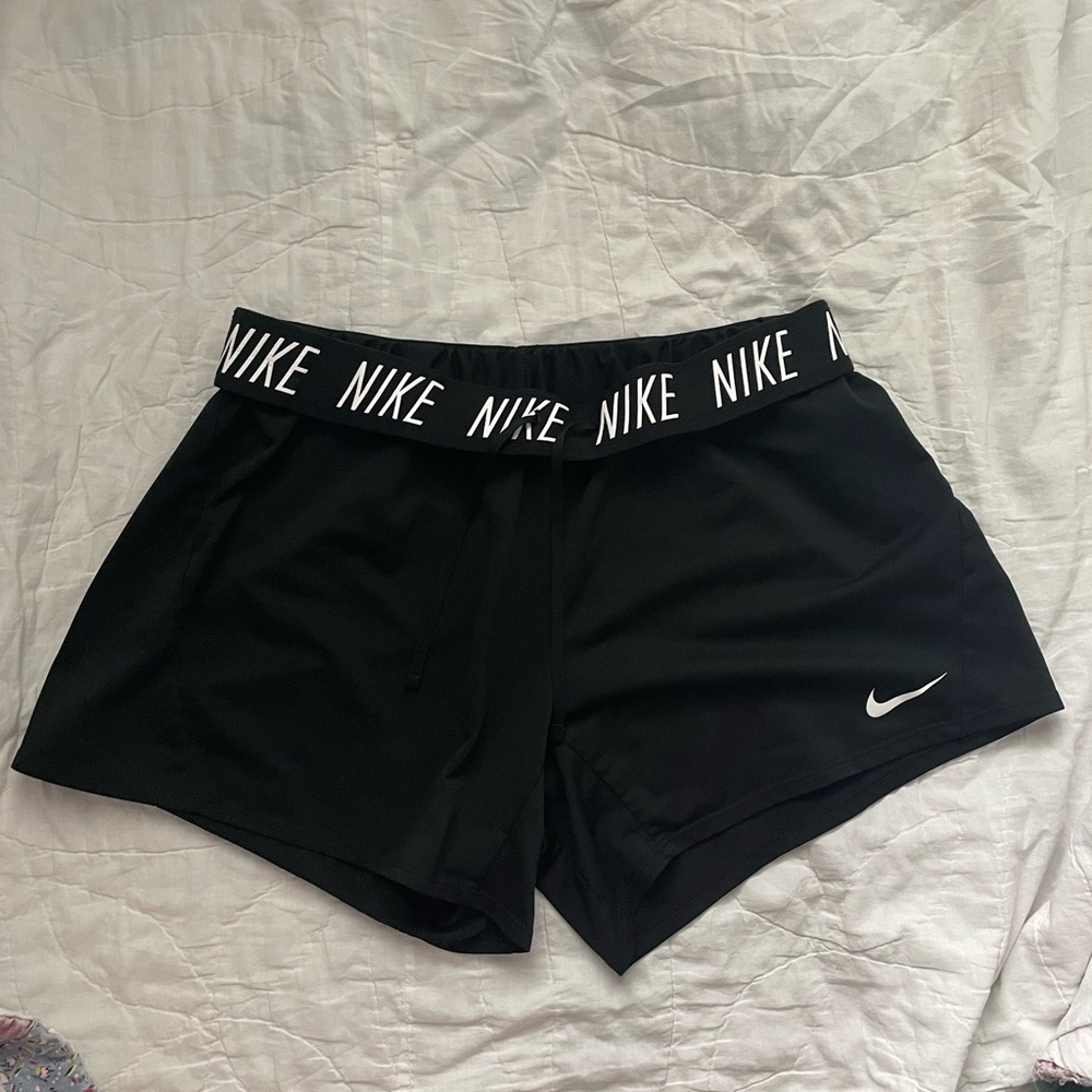 Black Nike shorts